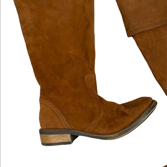 Qupid Faux Leather Tan Carmel Knee Length Boots - Picture 5 of 5